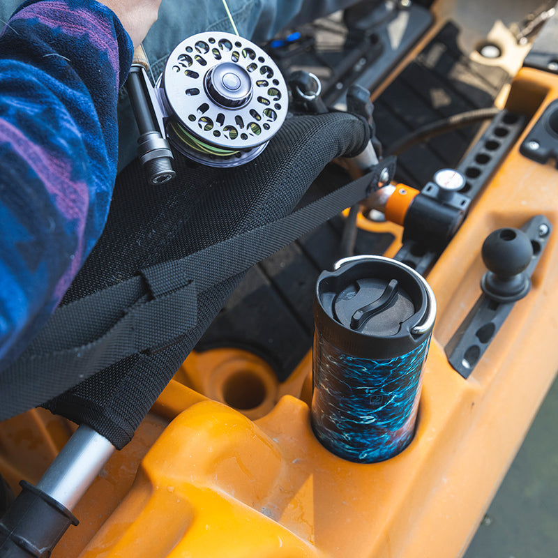 16oz-tkwide-with-cafe-cap-mossy-oak-g3 16oz_tumbler_mossyoak_bass_cafe_kayak_top_square.jpg
