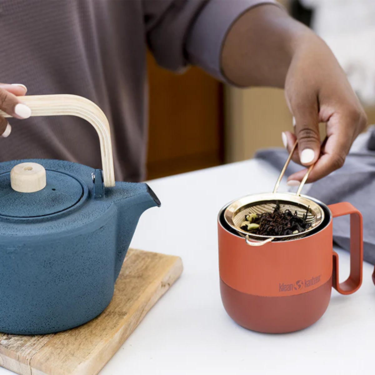 14oz-rise-mug-sale-s7 coffee_tea_seep_rise_mug_square.jpg