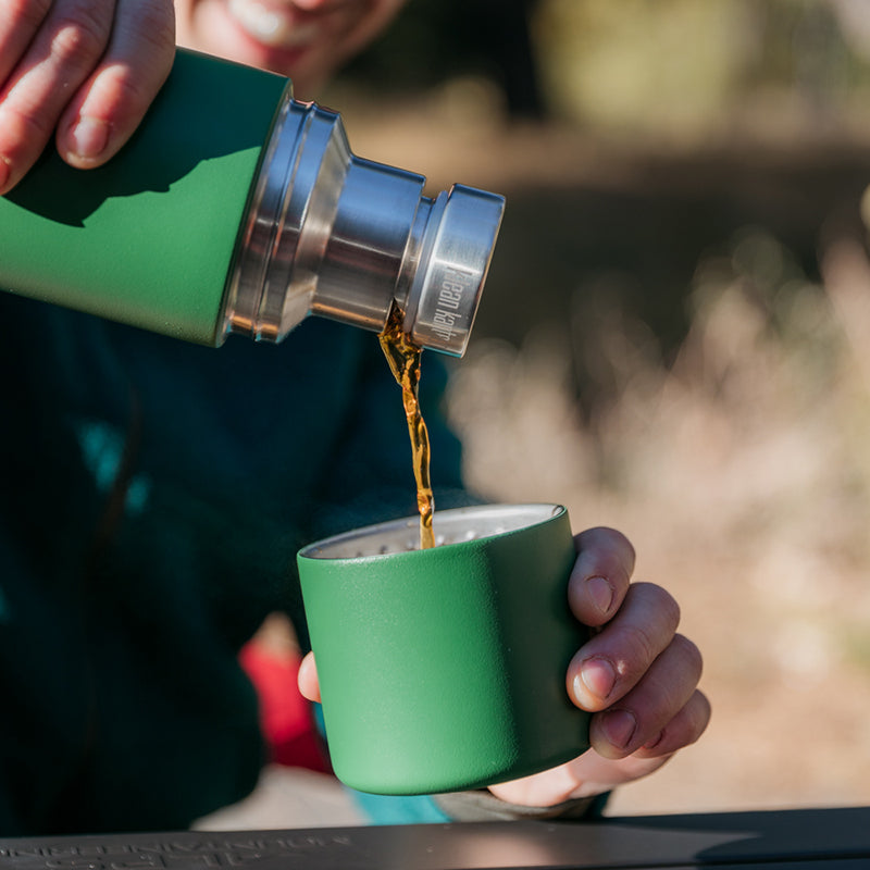 tkpro-maintenance-kit-b0 tkpro_32oz_thermos_green_pourthrough_lifestyle.jpg